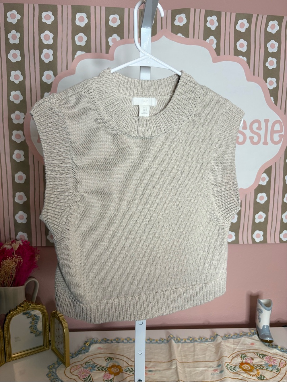 H&M Sleeveless Knit Sweater Tank - Cream